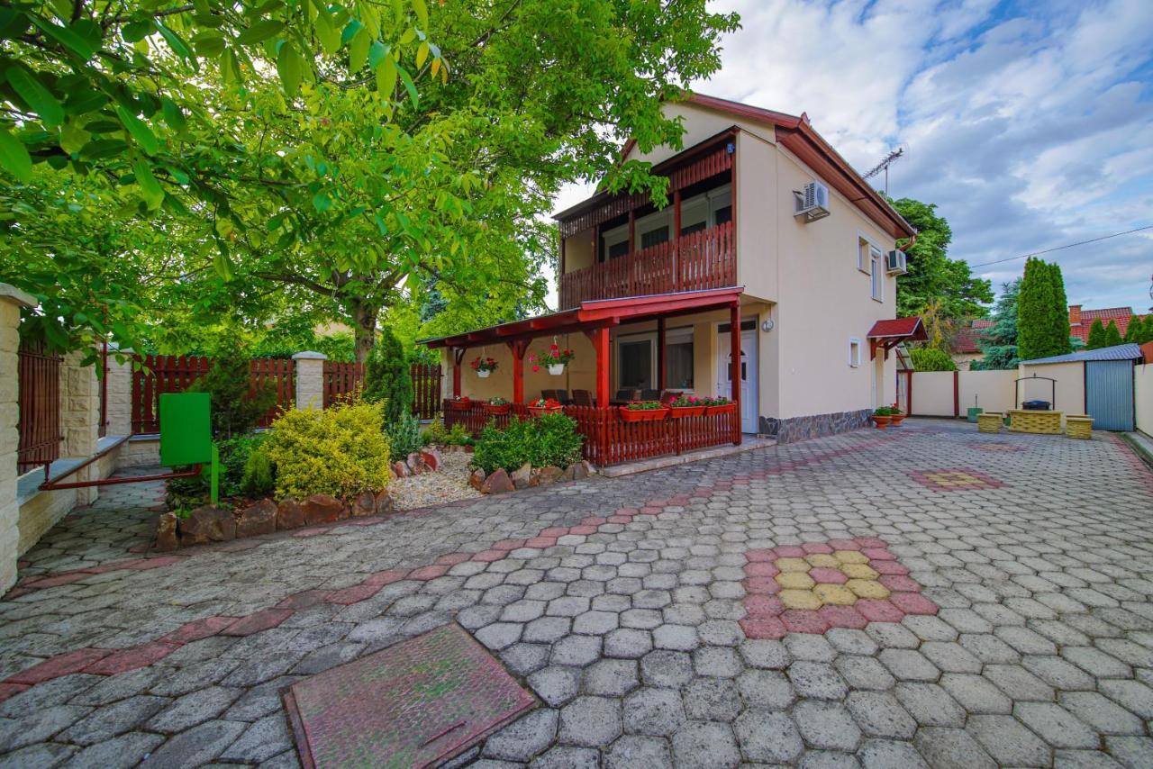 Hajdúszoboszló Maria Apartman מראה חיצוני תמונה