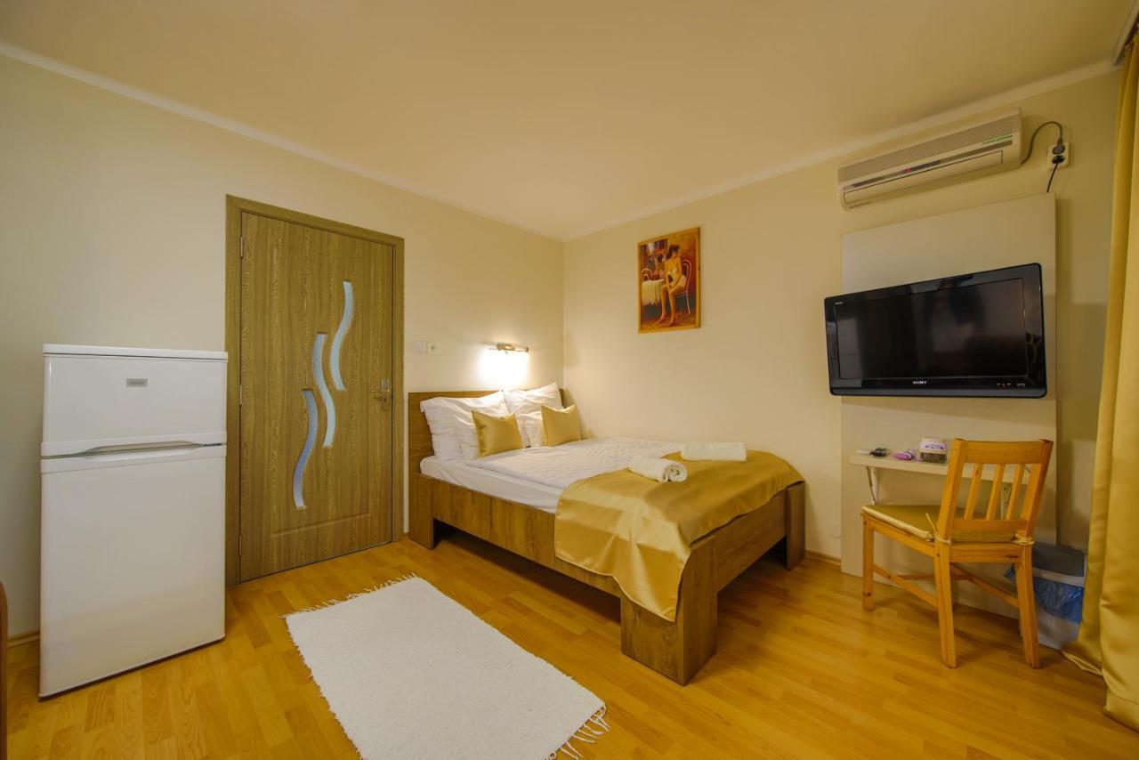 Hajdúszoboszló Maria Apartman מראה חיצוני תמונה