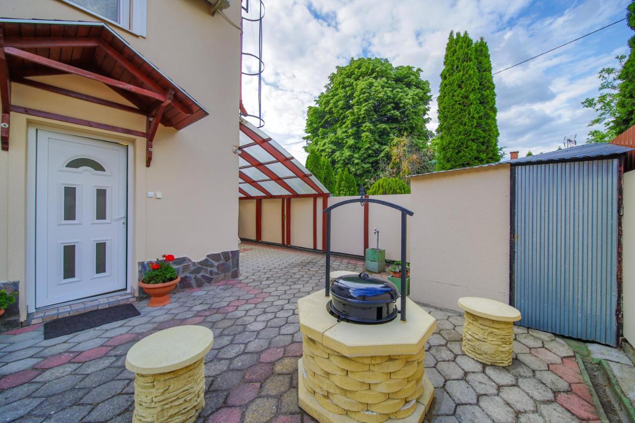 Hajdúszoboszló Maria Apartman מראה חיצוני תמונה