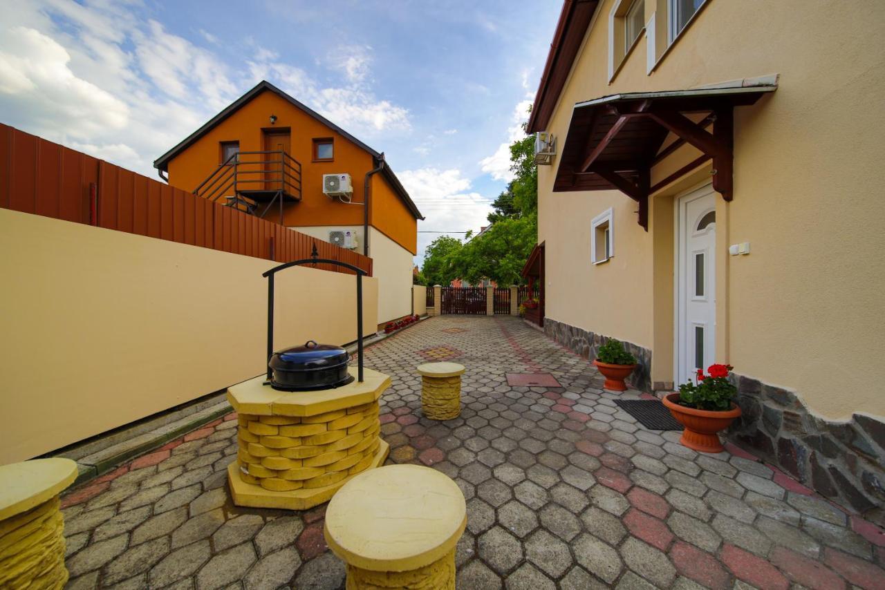 Hajdúszoboszló Maria Apartman מראה חיצוני תמונה